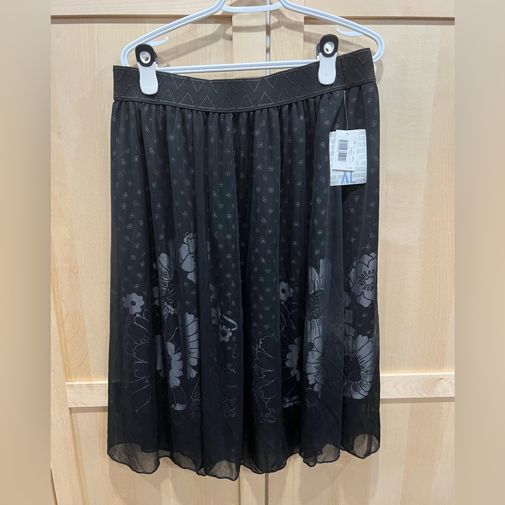 Lola Style Skirt